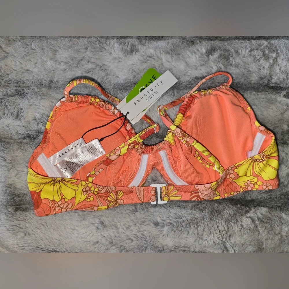 NWT Sanctuary Swim Mango Color Floral Bikini‎ Top Size MD